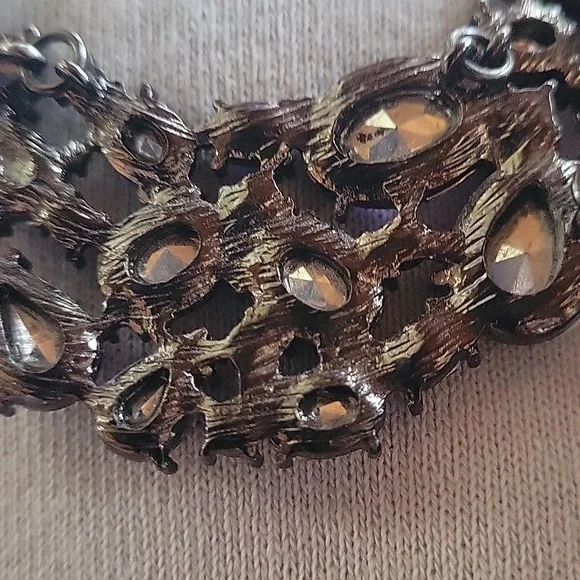 Rhinestone necklace - Picture 3 of 3